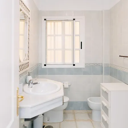 Appartamento Bright 1br With Private Terrace & Views &pool By Aqua Vista Tenerife *