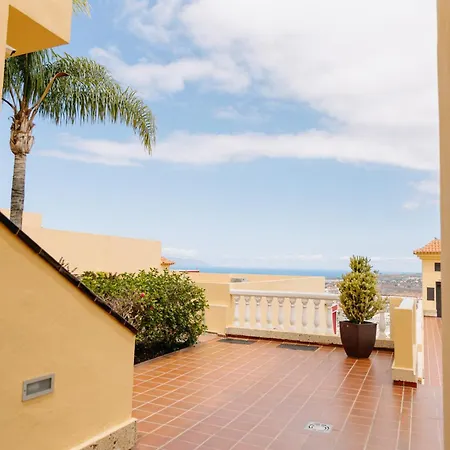 Bright 1br With Private Terrace & Views &pool By Aqua Vista Tenerife Appartamento Costa Adeje (Tenerife)
